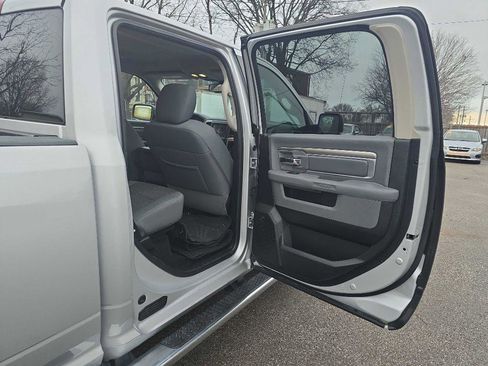 Used 2017 RAM 1500 Big Horn AWD/4WD image 26