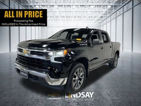 Used 2024 Chevrolet Silverado 1500 LT AWD/4WD image 1