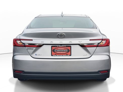 Certified 2025 Toyota Camry LE image 5