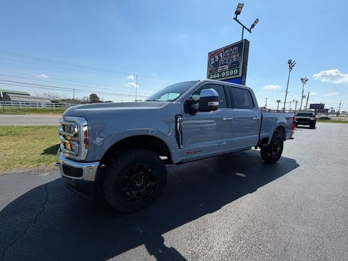 Used 2024 Ford F250 Lariat w/ Lariat Ultimate Package image 7