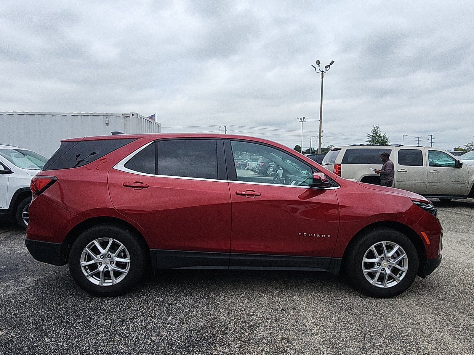 Used 2024 Chevrolet Equinox LT FWD image 6