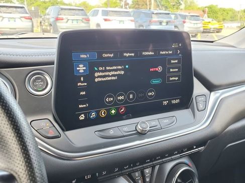 Certified 2024 Chevrolet Blazer LT w/ Convenience Package FWD image 30