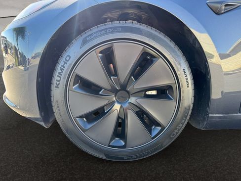 Used 2024 Tesla Model 3 Long Range RWD image 9