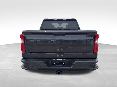 Used 2023 Chevrolet Silverado 1500 RST w/ LPO, Dark Essentials Package AWD/4WD image 18