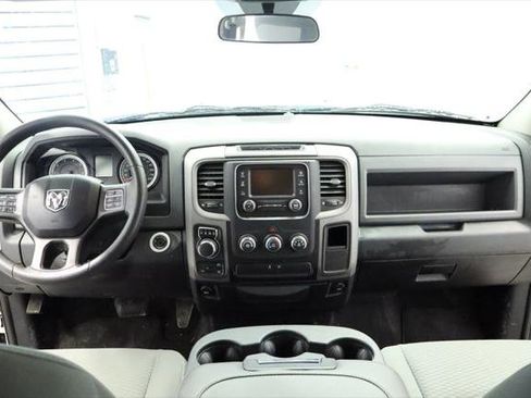Certified 2018 RAM 1500 Express w/ Express Value Package AWD/4WD image 27