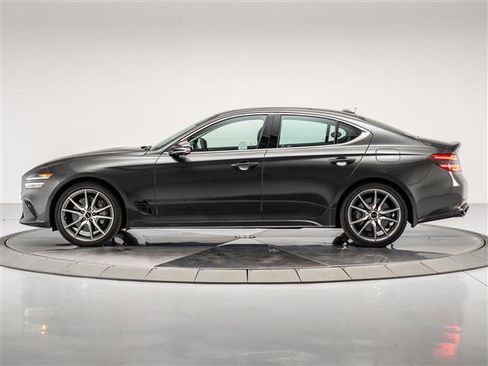 New 2026 Genesis G70 2.5T Prestige image 2