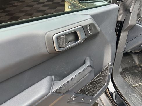 Used 2025 Ford Bronco Big Bend image 18