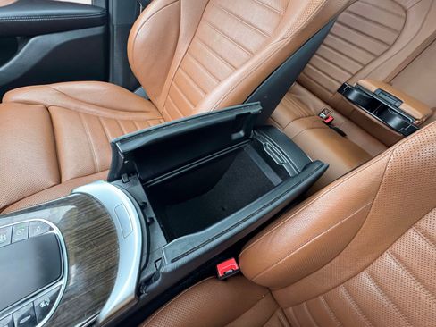 Used 2021 Mercedes-Benz GLC 43 AMG 4MATIC image 36