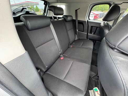 Used 2008 Toyota FJ Cruiser 4WD image 15