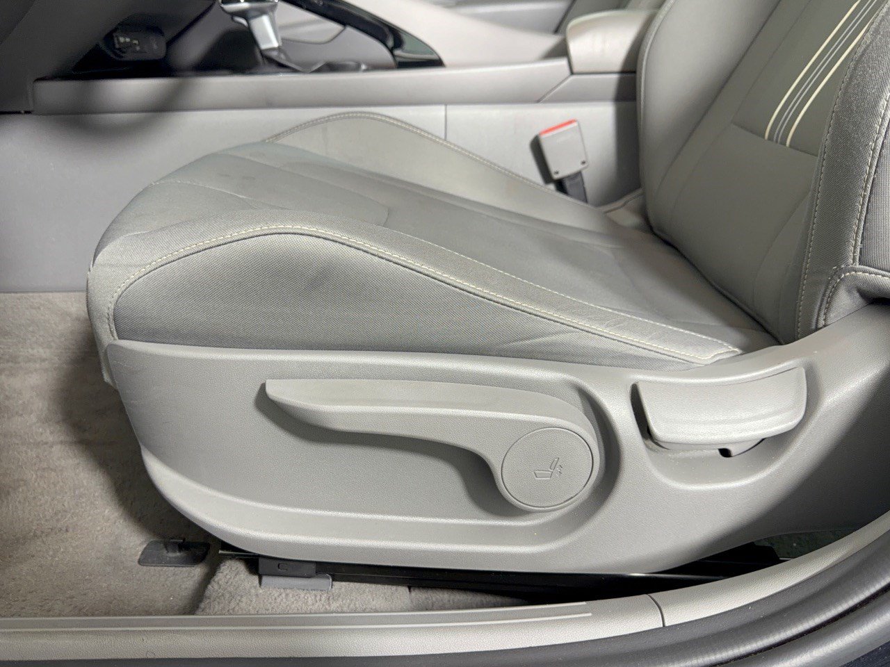 Used 2025 Hyundai Elantra SEL FWD image 16