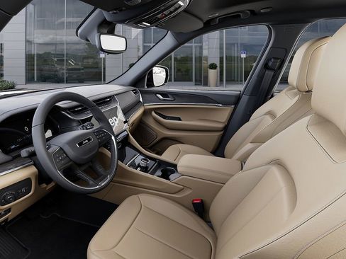 New 2026 Jeep Grand Cherokee L Limited image 22