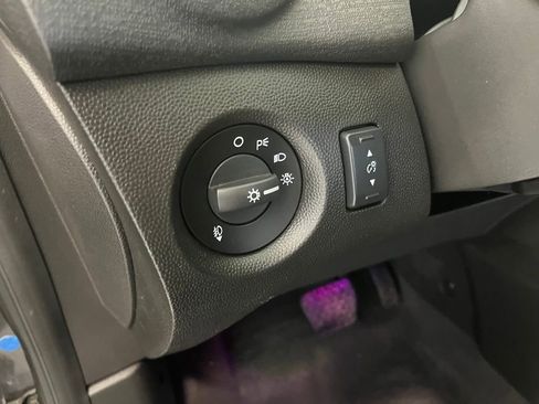 Used 2019 Ford Fiesta SE w/ Equipment Group 201A image 14