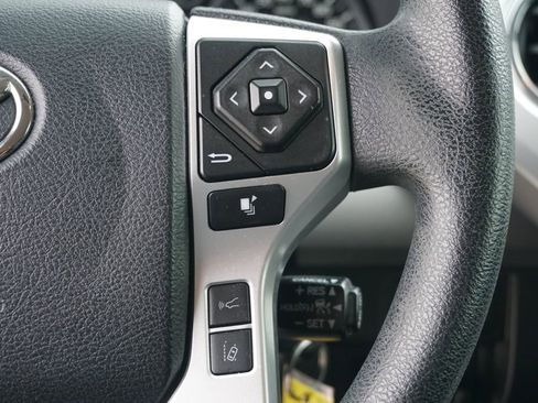 Used 2018 Toyota Tundra SR5 image 23