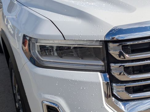 Used 2020 GMC Acadia SLE image 10