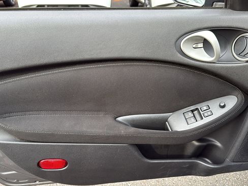 Used 2013 Nissan 370Z image 6