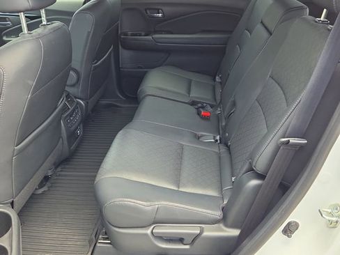 Used 2021 Honda Passport Touring image 12