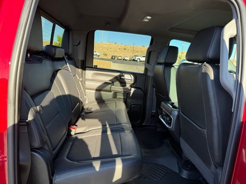 Used 2020 Chevrolet Silverado 2500 LTZ w/ LTZ Plus Package image 16