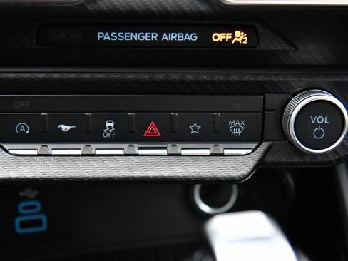 Used 2024 Ford Mustang Premium image 26