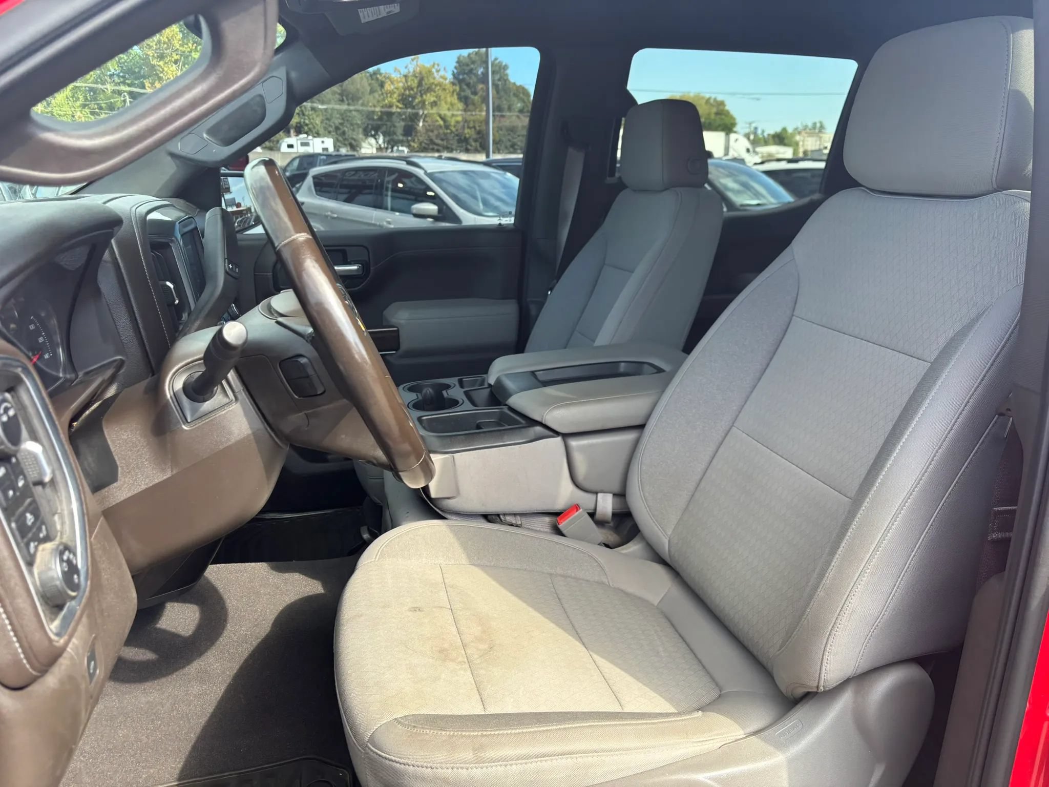 Used 2021 Chevrolet Silverado 1500 LT w/ Bed Protection Package AWD/4WD image 14