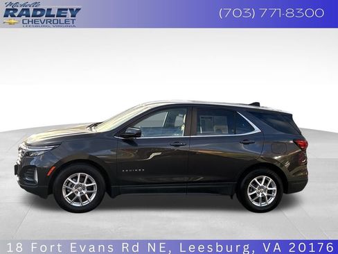 Certified 2022 Chevrolet Equinox LT w/ Driver Convenience Package image 2