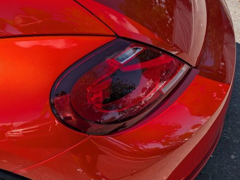 Used 2019 Volkswagen Beetle 2.0T S image 19