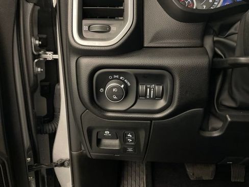 Used 2025 RAM 1500 Big Horn AWD/4WD image 14