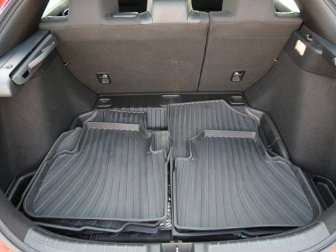 Used 2023 Honda Civic Sport image 9