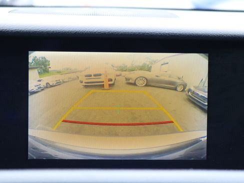 Used 2016 Lexus IS 200t image 15