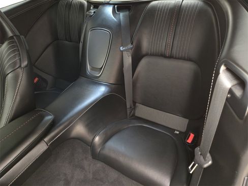 Used 2020 Aston Martin DB11 Coupe image 19
