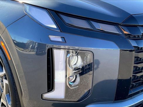 Used 2024 Hyundai Palisade SEL w/ Premium Package image 32