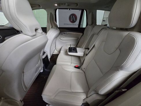 Used 2024 Volvo XC90 T8 Ultimate w/ Protection Package Premier AWD/4WD image 22