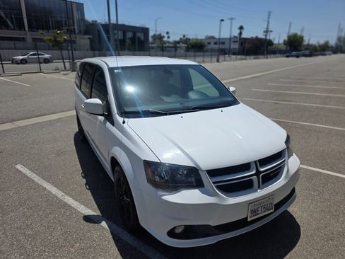 Used 2019 Dodge Grand Caravan GT FWD image 37