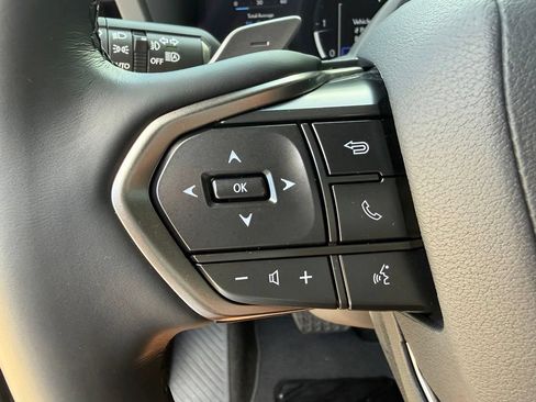 Used 2025 Lexus GX 550 w/ Cold Area Package AWD/4WD image 31