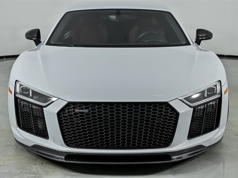 Used 2018 Audi R8 V10 plus AWD/4WD image 5