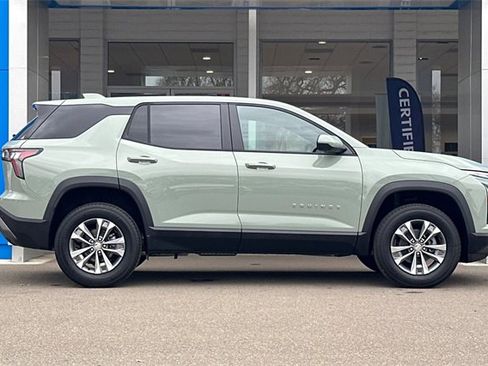 New 2026 Chevrolet Equinox LT w/ Convenience Package II image 4