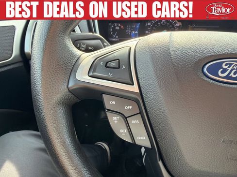 Used 2020 Ford Fusion SE FWD image 17
