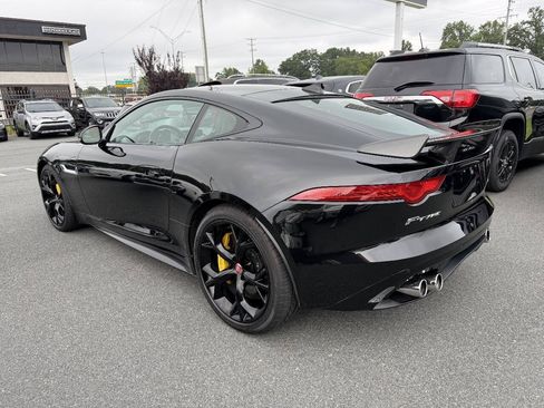 Used 2015 Jaguar F-TYPE R RWD image 6