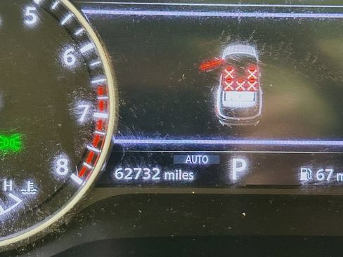 Used 2023 Nissan Pathfinder Platinum AWD/4WD image 15