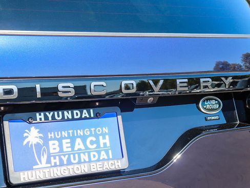 Used 2023 Land Rover Discovery S R-Dynamic AWD/4WD image 9