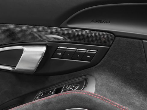 Used 2015 Porsche 911 Carrera GTS image 33