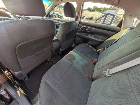 Used 2015 Nissan Altima 2.5 S w/ Special Edition Package FWD image 30