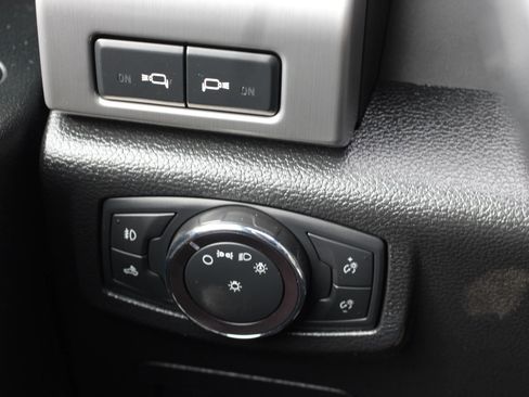 Used 2019 Ford F150 Platinum image 20