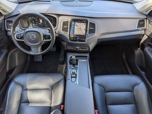 Used 2020 Volvo XC90 T8 Momentum AWD/4WD image 18