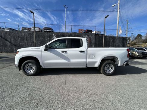 Used 2025 Chevrolet Silverado 1500 W/T w/ WT Safety Package image 6
