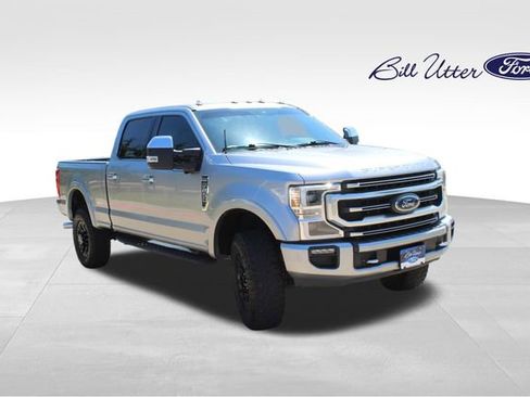Certified 2021 Ford F250 Platinum w/ Tremor Off-Road Package AWD/4WD image 3