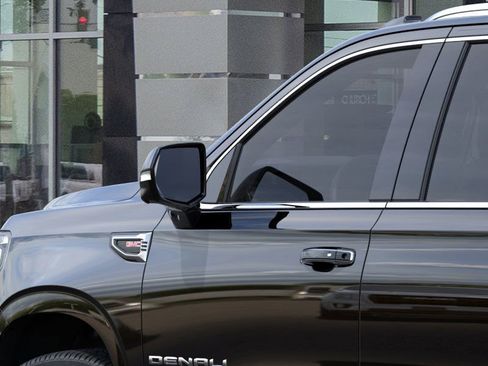 New 2026 GMC Yukon XL Denali w/ Sun & Power Step Package image 12
