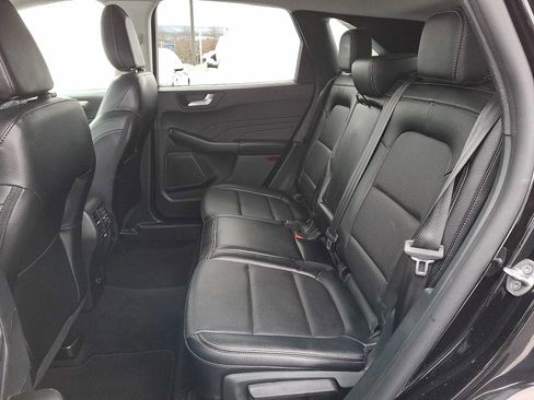 Used 2022 Ford Escape SEL image 8