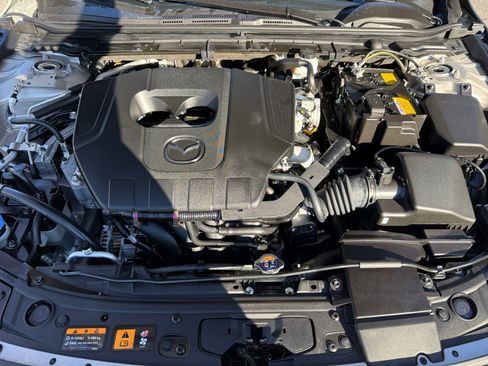 Used 2025 MAZDA MAZDA3 s image 20