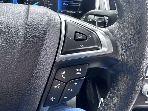 Used 2021 Ford Edge SEL w/ Convenience Package AWD/4WD image 62
