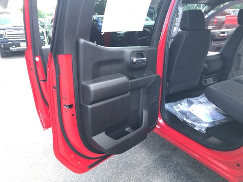 New 2026 Chevrolet Silverado 1500 Custom image 24